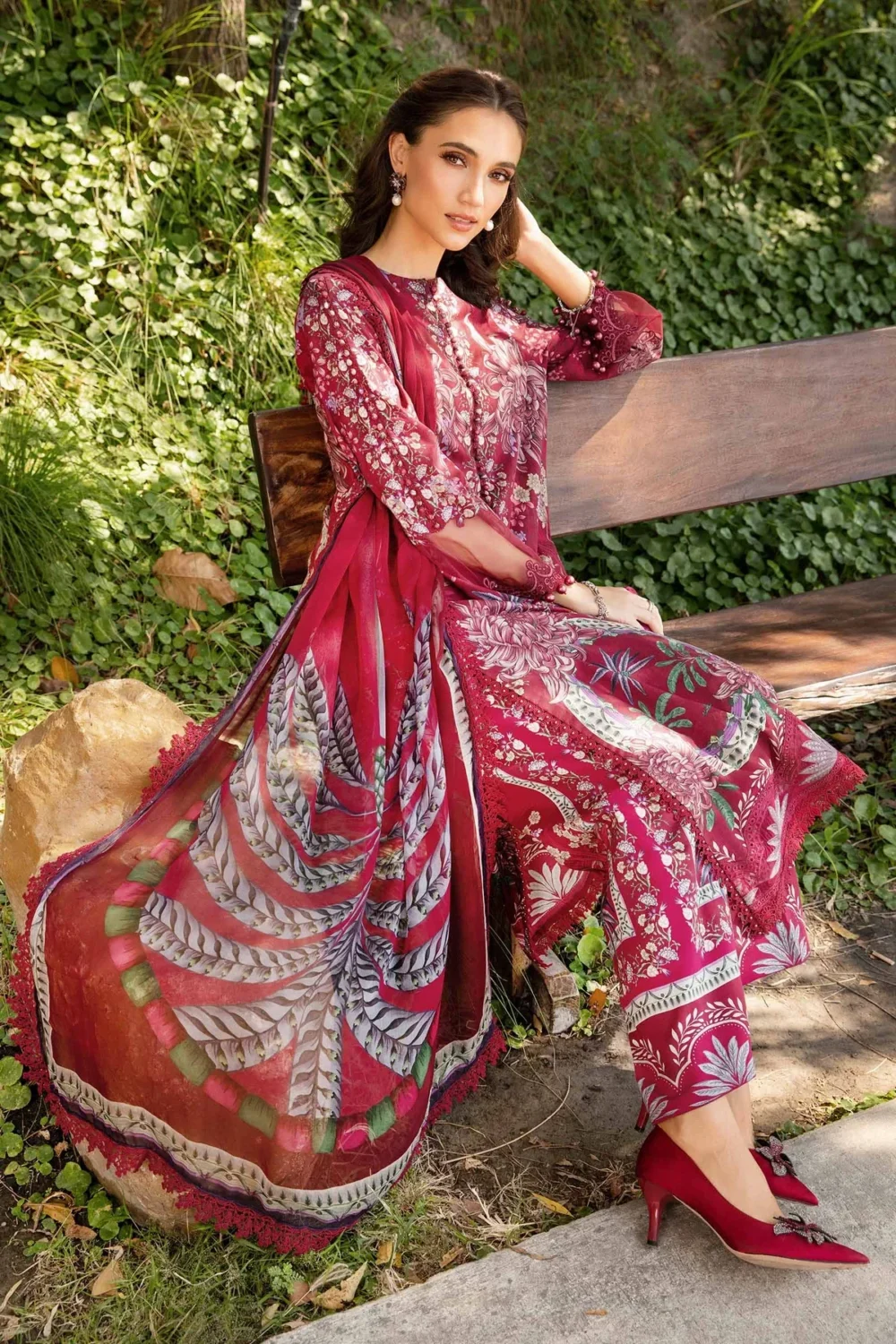 Bana Dora Lawn 3pc Maria B Code: 2514B - Image 2